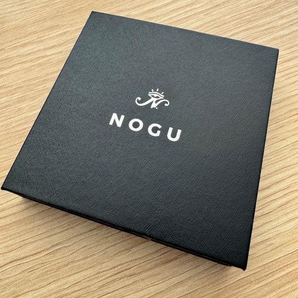 Nogu "I Love America" Red and White Crystal Wrap Bracelet - Picture 5 of 6